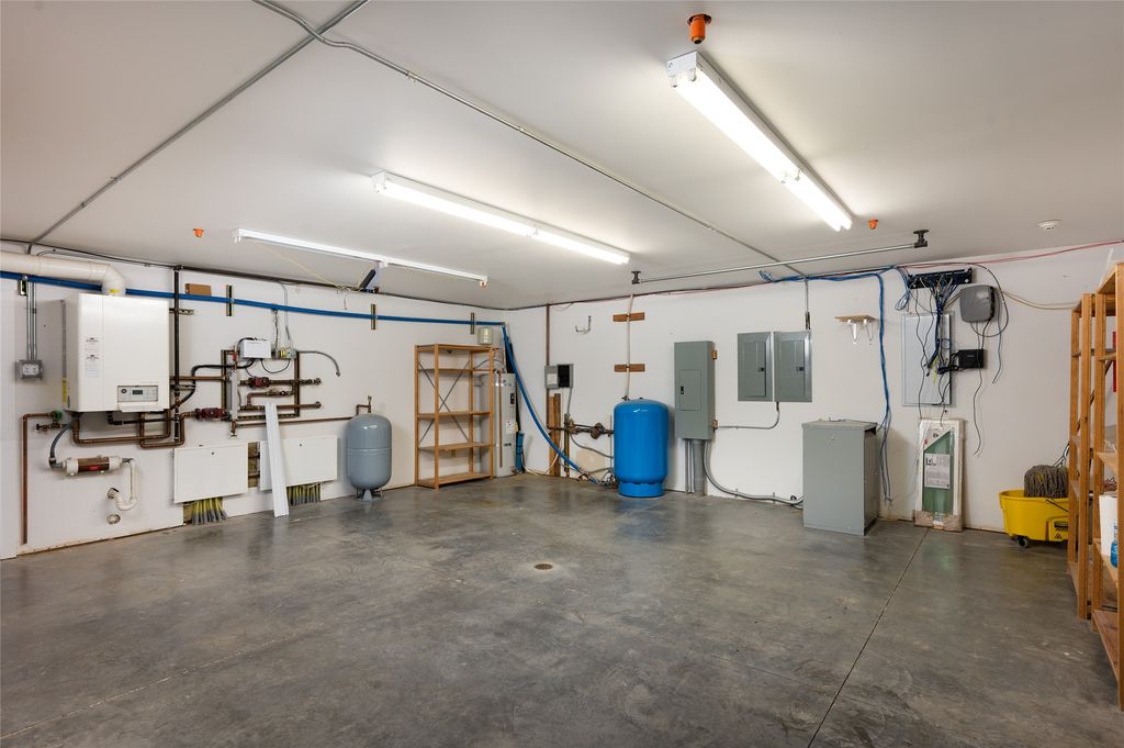 1172 Happy Lane, Belgrade, MT 59714 photo 10