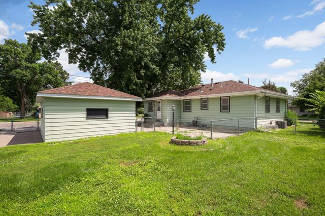 8200 16th Avenue S, Bloomington, MN 55425
