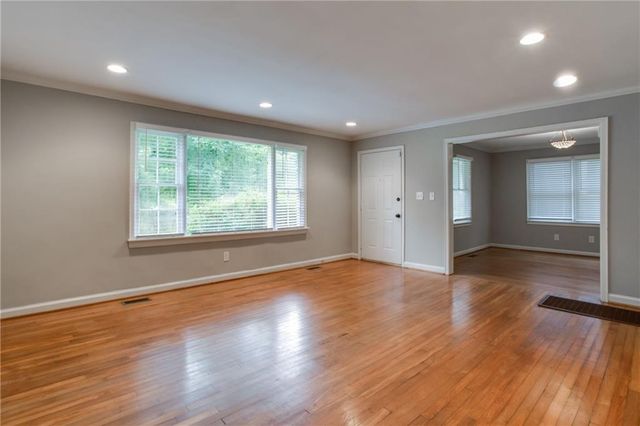 1640 Belle Isle Circle NE, Atlanta, GA 30329