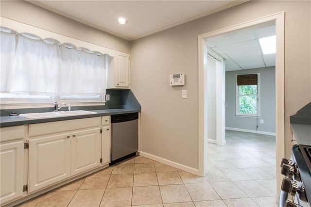 1640 Belle Isle Circle NE, Atlanta, GA 30329