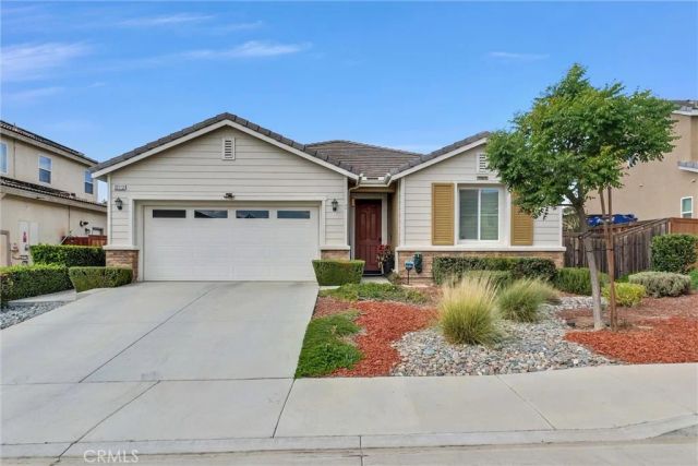 30112 Snow Peak Court, Menifee, CA 92585