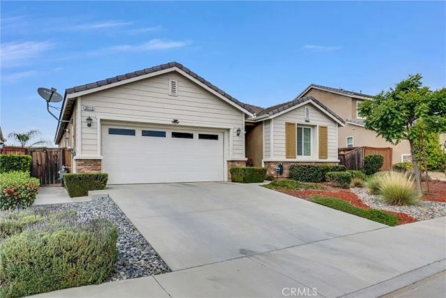 30112 Snow Peak Court, Menifee, CA 92585