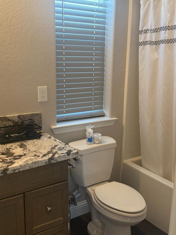 Image 43 of property listing at 1187 Ambrosia Lane, Madera, CA 93638