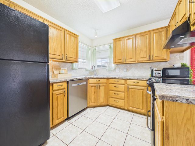 6006 VAN DORN DRIVE, Wichita Falls, TX 76310