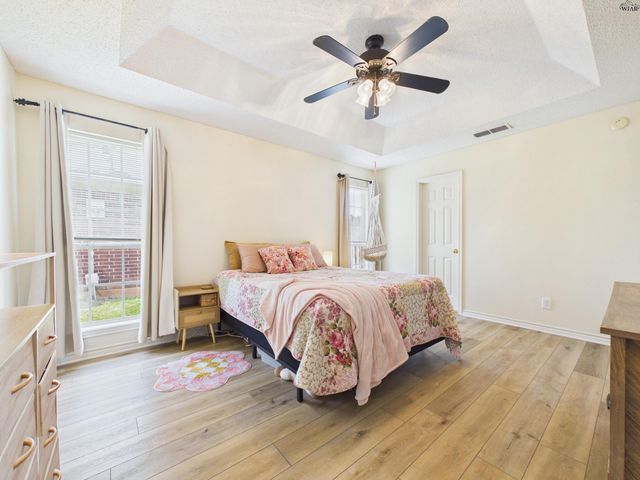 6006 VAN DORN DRIVE, Wichita Falls, TX 76310