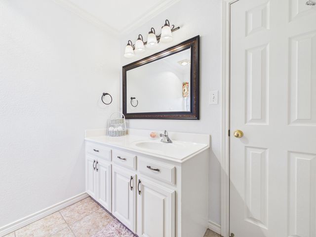 6006 VAN DORN DRIVE, Wichita Falls, TX 76310