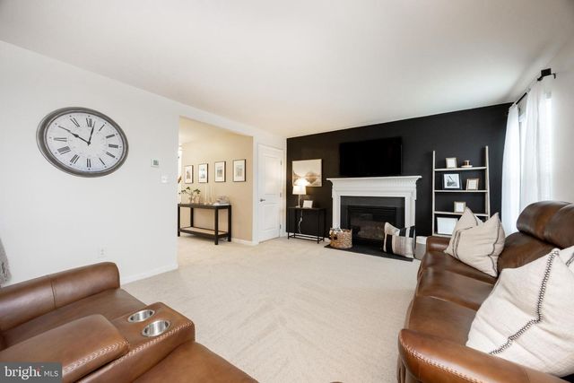 401 BRICKUS CIR, Coatesville, PA 19320