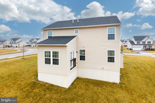 401 BRICKUS CIR, Coatesville, PA 19320