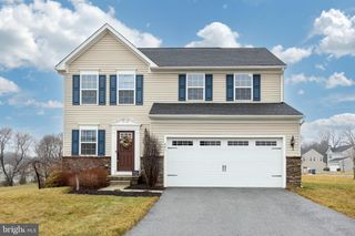 401 BRICKUS CIR, Coatesville, PA 19320
