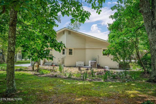 119 Eagle Lane, Crossville, TN 38558