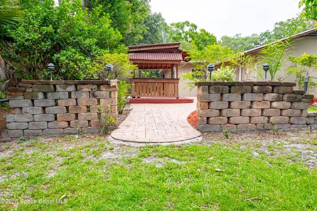 544 S Wildwood Lane, Melbourne, FL 32904