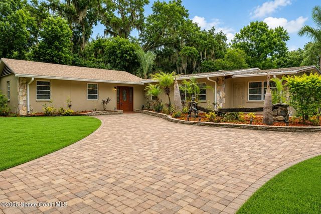 544 S Wildwood Lane, Melbourne, FL 32904