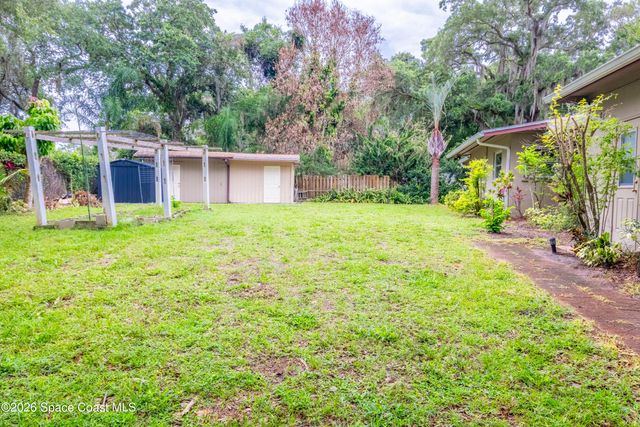 544 S Wildwood Lane, Melbourne, FL 32904