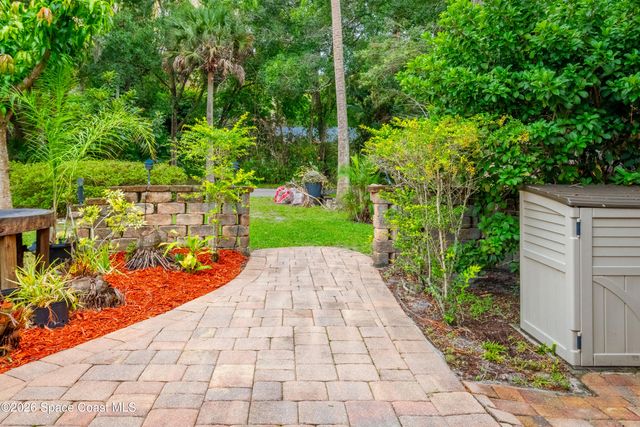 544 S Wildwood Lane, Melbourne, FL 32904