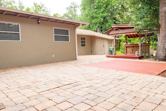 544 S Wildwood Lane, Melbourne, FL 32904