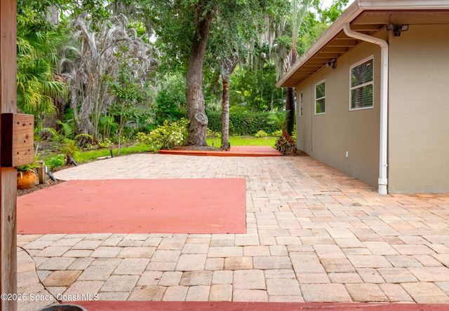 544 S Wildwood Lane, Melbourne, FL 32904