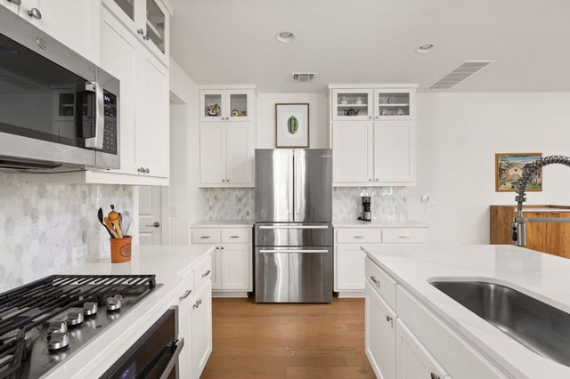 2509 Simond Ave A, Austin, TX 78723