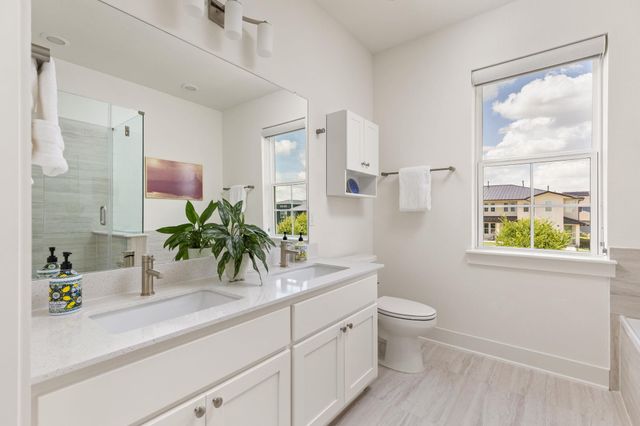 2509 Simond Ave A, Austin, TX 78723