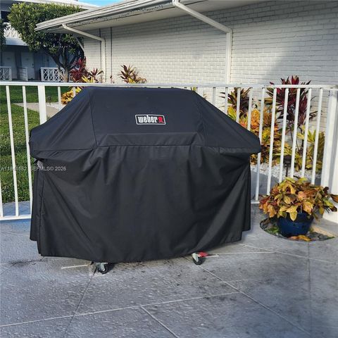 2170 NE 51st Ct B23, Fort Lauderdale, FL 33308