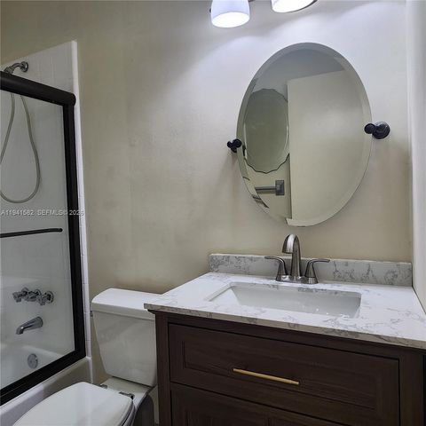 2170 NE 51st Ct B23, Fort Lauderdale, FL 33308