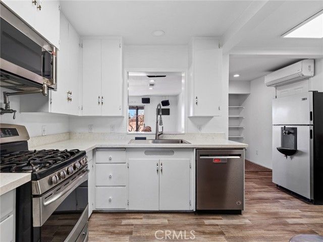 14060 Osage Road, Apple Valley, CA 92307