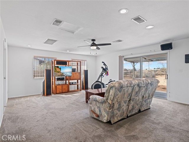 14060 Osage Road, Apple Valley, CA 92307