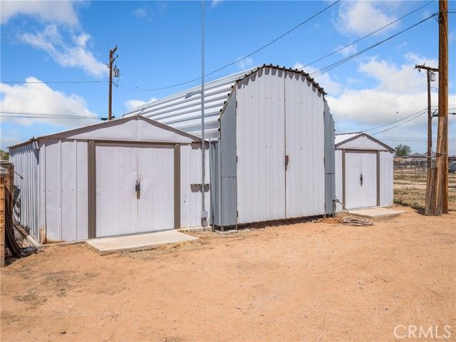 14060 Osage Road, Apple Valley, CA 92307