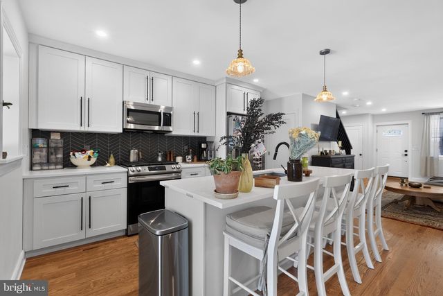 5961 JANNETTE ST, Philadelphia, PA 19128