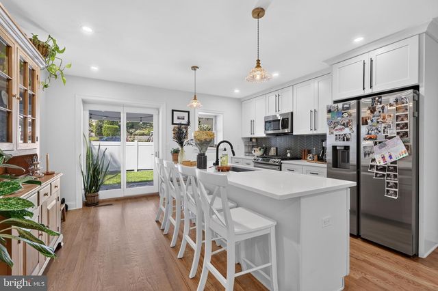 5961 JANNETTE ST, Philadelphia, PA 19128