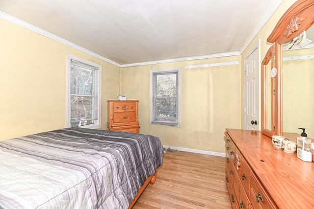 S77W15886 Woods ROAD, Muskego, WI 53150