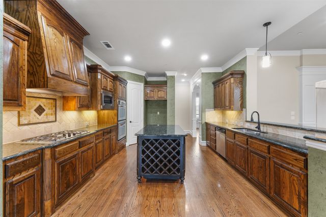 415 Stoney Creek Boulevard, Sunnyvale, TX 75182