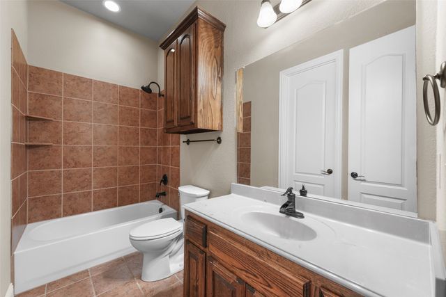 415 Stoney Creek Boulevard, Sunnyvale, TX 75182