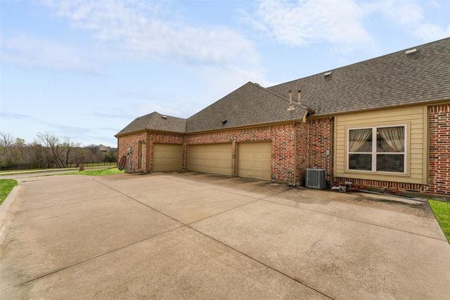 415 Stoney Creek Boulevard, Sunnyvale, TX 75182