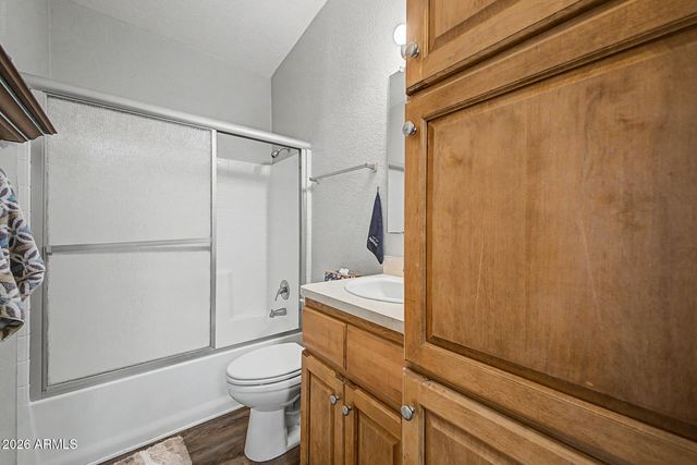 16001 N 70TH Drive, Peoria, AZ 85382