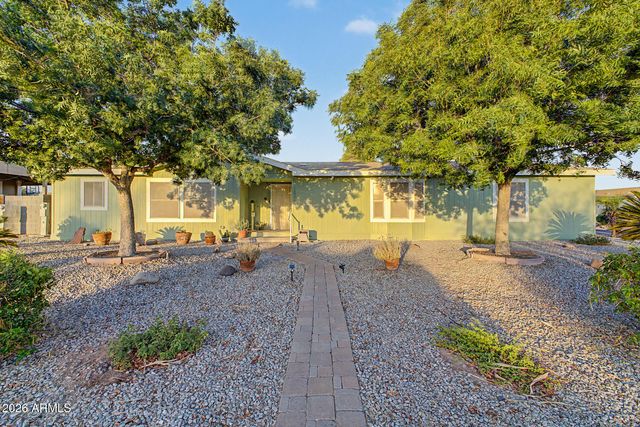 16001 N 70TH Drive, Peoria, AZ 85382