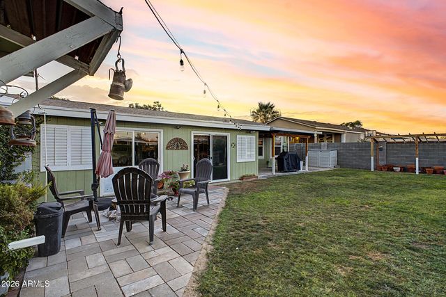 16001 N 70TH Drive, Peoria, AZ 85382