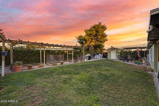 16001 N 70TH Drive, Peoria, AZ 85382