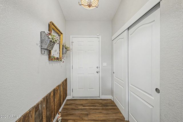 16001 N 70TH Drive, Peoria, AZ 85382
