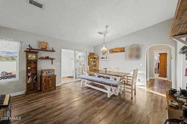 16001 N 70TH Drive, Peoria, AZ 85382