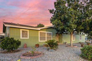 16001 N 70TH Drive, Peoria, AZ 85382