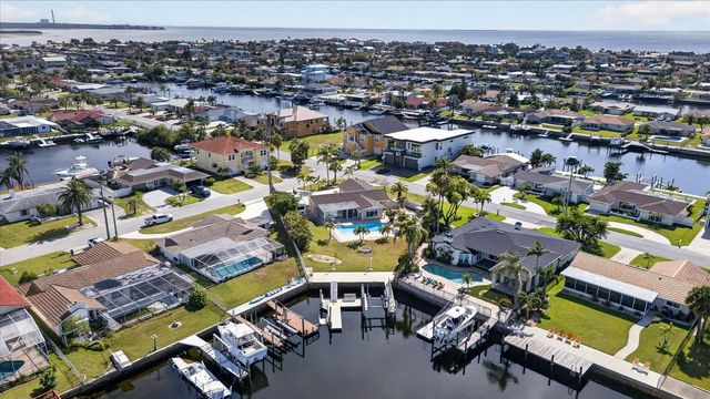 3619 CORSAIR COURT, New Port Richey, FL 34652