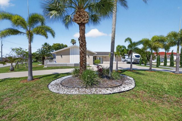 3619 CORSAIR COURT, New Port Richey, FL 34652