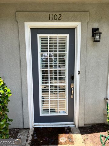 1102 Defoors Landing NW, Atlanta, GA 30318