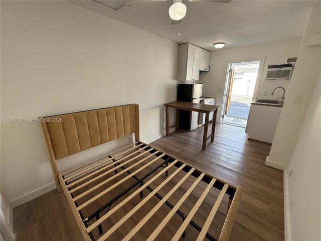 1725 Hayes St 4, Hollywood, FL 33020