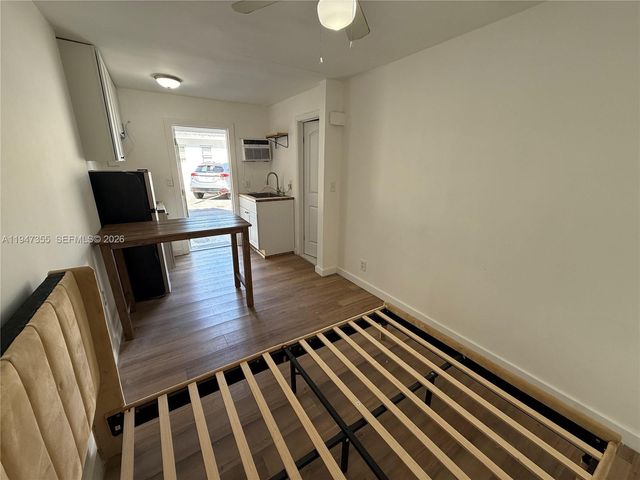 1725 Hayes St 4, Hollywood, FL 33020