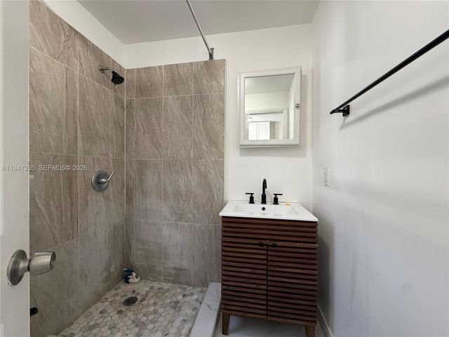 1725 Hayes St 4, Hollywood, FL 33020