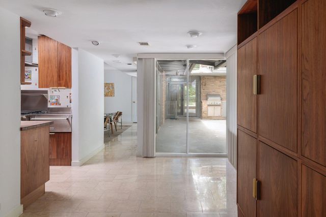 3304 Cherry Tree CIR, Austin, TX 78731