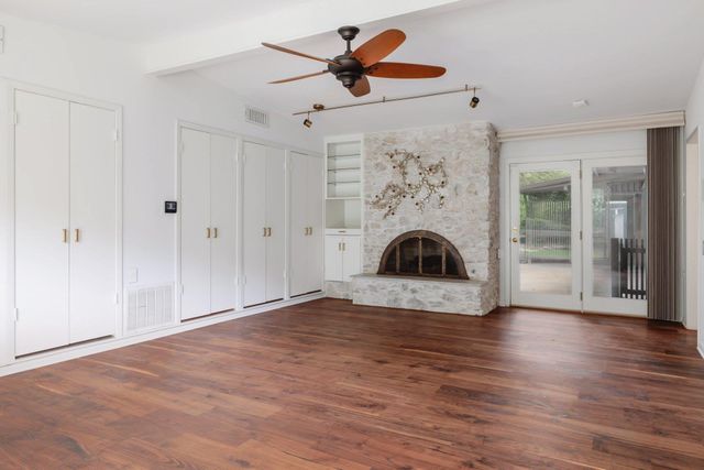 3304 Cherry Tree CIR, Austin, TX 78731