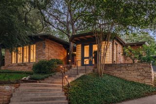 3304 Cherry Tree CIR, Austin, TX 78731