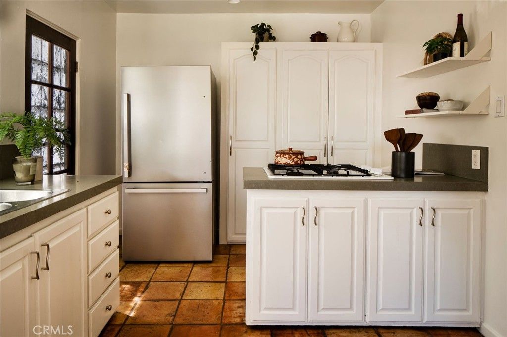 Image 11 of property listing at 11318 Martha, North Hollywood, CA 91601